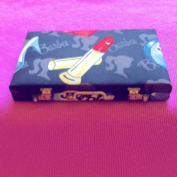 Barbie Business/Credit Card Case - Picture 3 of 6